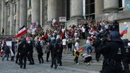 Немцы вышли к Рейхстагу на массовые протесты