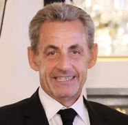 Бывший президент Франции Саркози отправится в тюрьму 21 октября