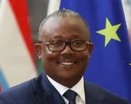 После переворота свергнутый глава Гвинеи-Бисау прибыл в Сенегал