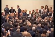В Турции обсуждение бюджета закончилось дракой депутатов