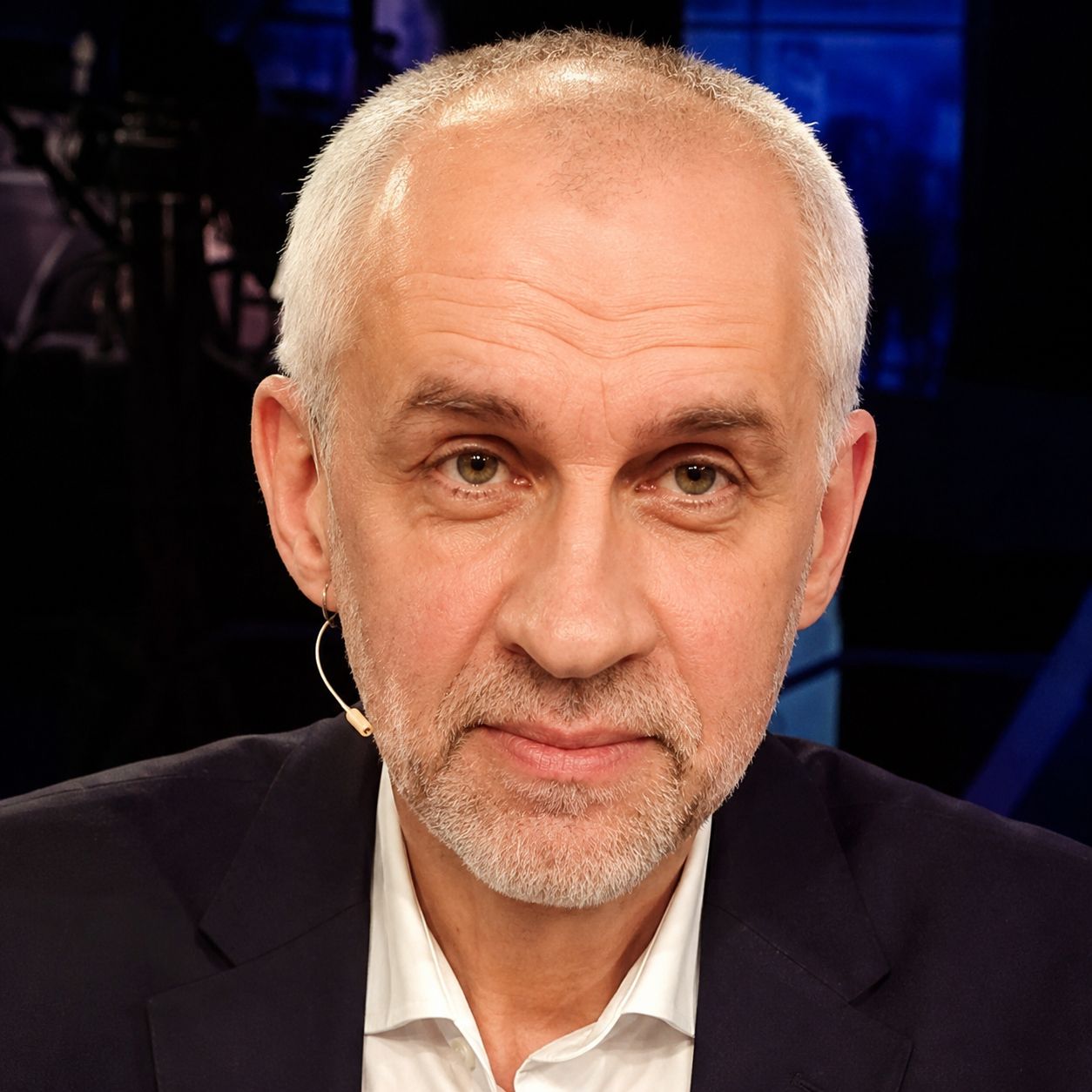 Триколор стал символом единства народов и суверенитета России