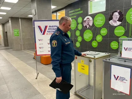 Донские спасатели проводят инструктажи на избирательных участках