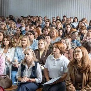 Педагоги Курска обсудили воспитание на сборе в лагере «Орленок»