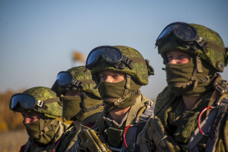 В России достаточно желающих подписать контракт с ВС РФ