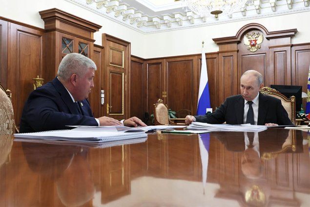 Путин поинтересовался, как работает ОЭЗ в Новгородской области