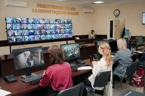 Беспрозванных ознакомился с работой Центра общественного видеонаблюдения