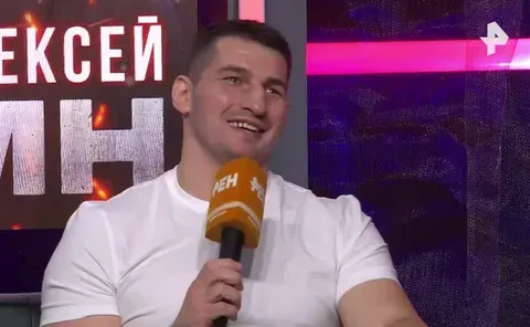 Боксер Алексей Папин стал советником губернатора Вологодской области