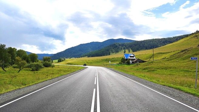 Хуснуллин: На Чуйском тракте обновили почти 20 км дорожного покрытия
