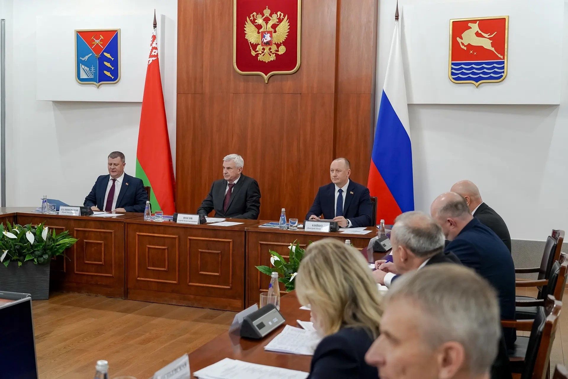 В Магадане прошло заседание рабочей группы по сотрудничеству с Белоруссией