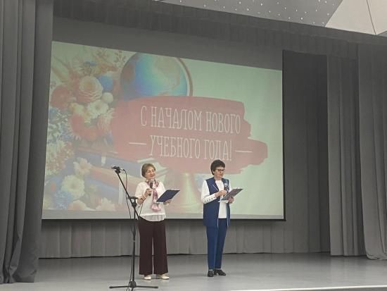 Новый сезон Высшей народной школы стартовал в Иркутске
