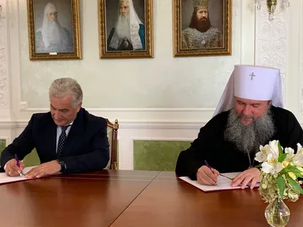 На Урале Минобр и епархии подписали совместный план на учебный год