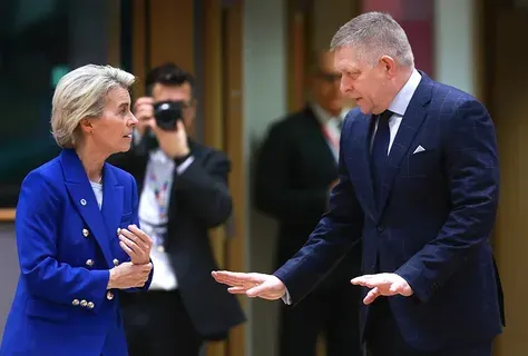 Урсула фон дер Ляйен сбежала из Европарламента после критики депутата